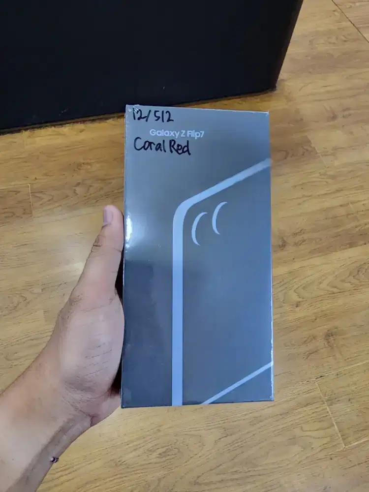 [READY STOCK] SAMSUNG GALAXY Z FLIP 7 512GB GARANSI RESMI SAMSUNG