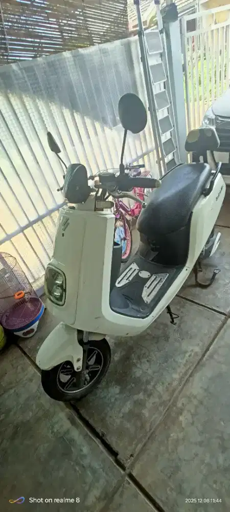 Selis Emax Bekas Pakai Pribadi