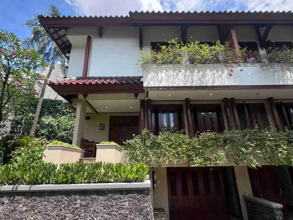House For Rent, 3 BR Fully Furnished at Cipete Inside Private Compound, South Jakarta