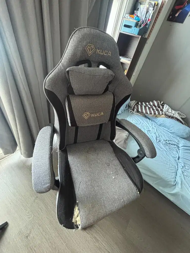 Kursi Gaming KUCA murah nego