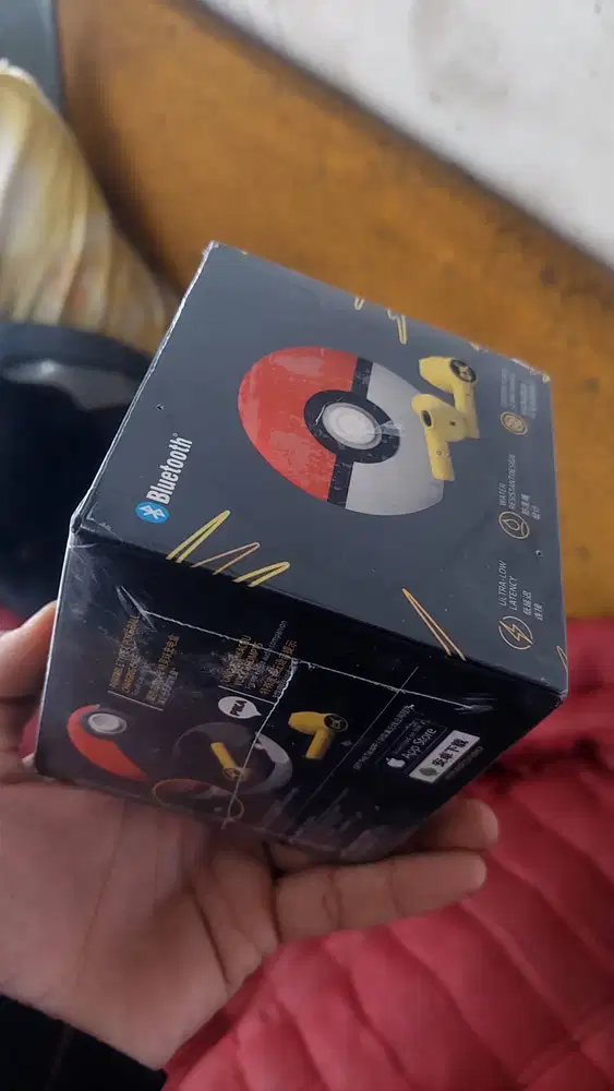 Razer Hammerhead True Wireless Pokemon Headphone Pikachu Edition