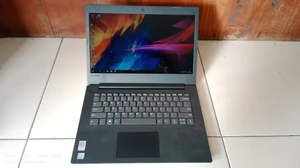 Laptop Lenovo ip130 Core i3