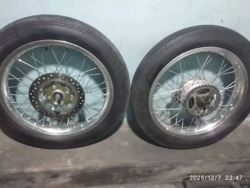 Velg dan Ban 350-17
