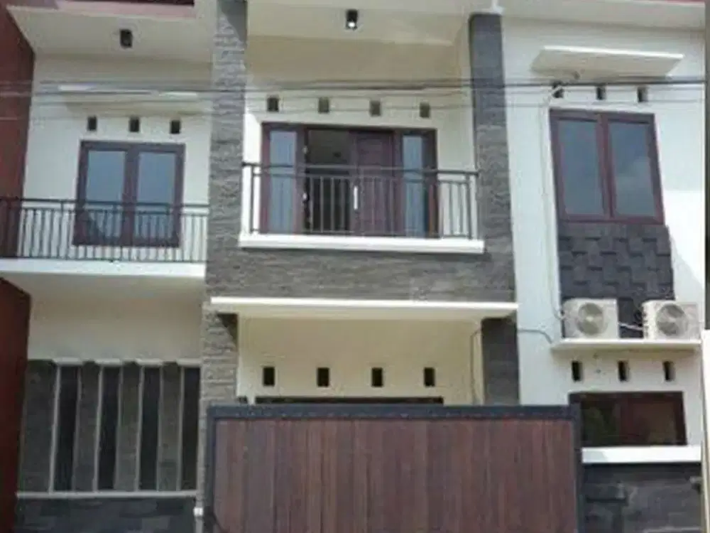 Rumah Mewah Full Furnished Disewakan, di Kerobokan, Badung Area
