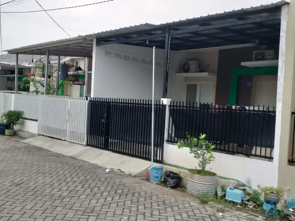 Dijual Cepat Rumah Bagus 1Lt Green Mansion Juanda