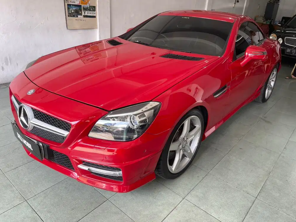 Mercedes-Benz SLK200 2012 Bensin
