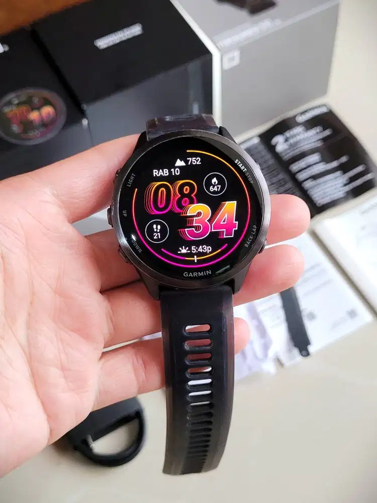 GARMIN FORERUNNER 570 47mm Amoled Garansi Resmi Second Bekas Fullset