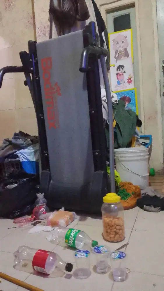 Jual tridmill merek bodimax (second)