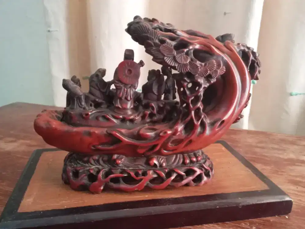 Delapan Dewa Tionghoa Resin Vintage