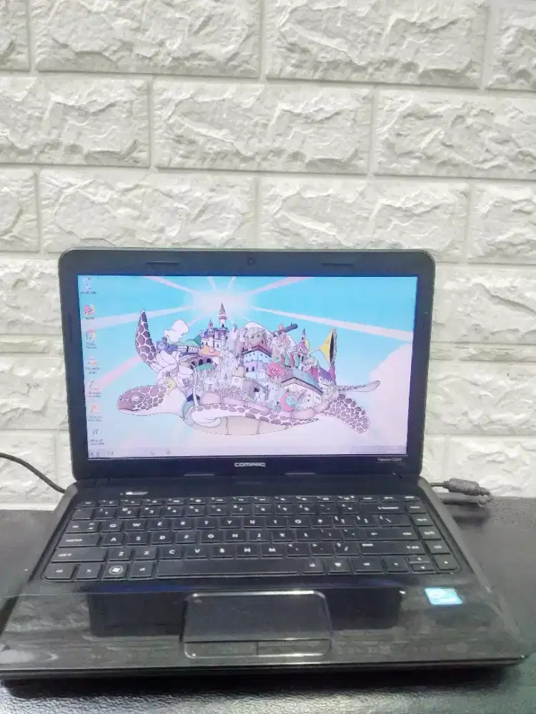 Bu jual Compaq Presario C845 Grafis Celeron 4gb / 250gb