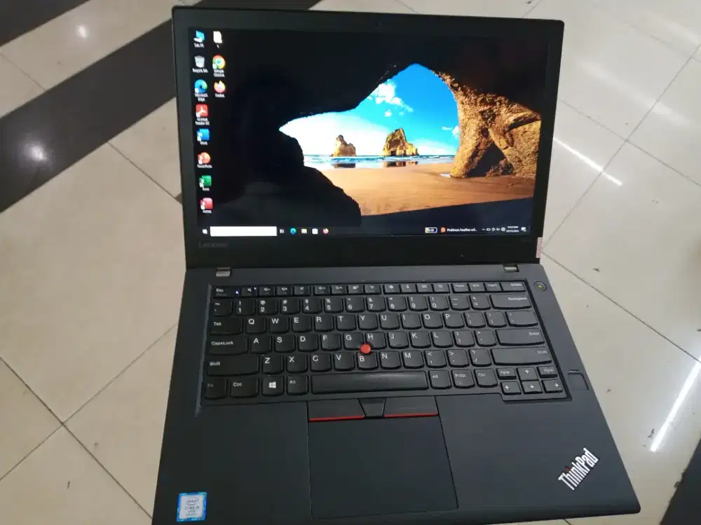 Laptop lenovo T470 i5 ram 8 ssd ngebut