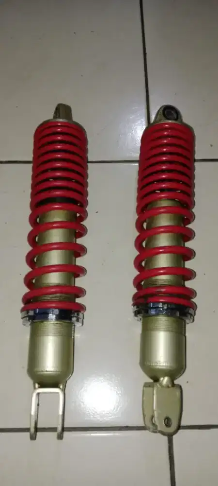 Shockbreaker copotoan orisinil kondisi mulus