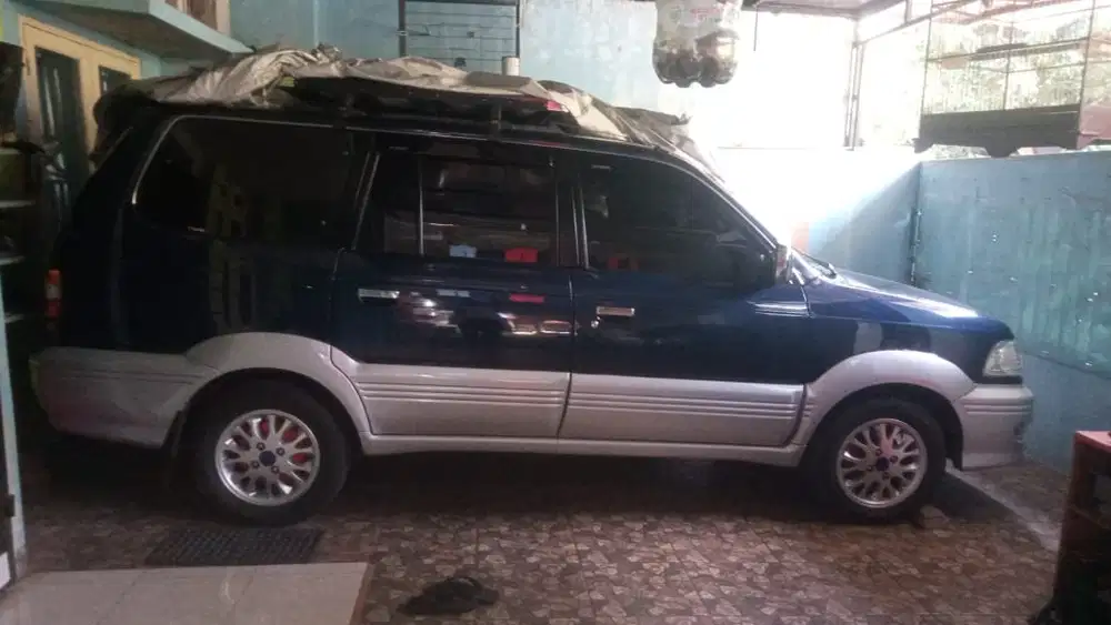 Toyota Kijang 2002 Bensin