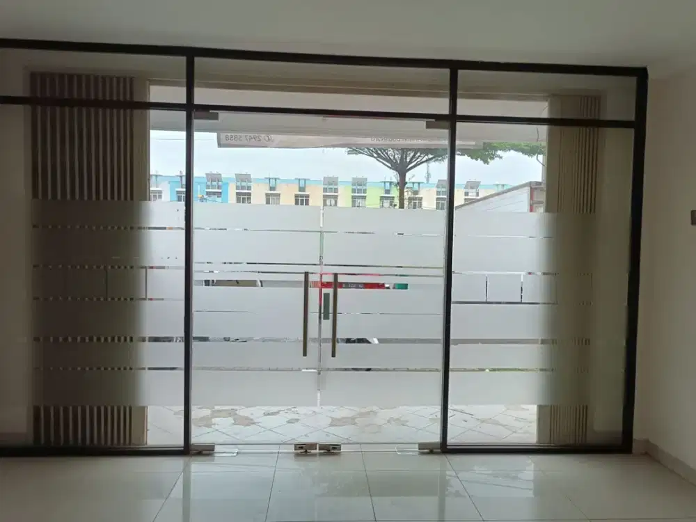 DIJUAL CEPAT! RUKO SIMPHONY – KOTA HARAPAN INDAH  Lokasi strategis & cocok untuk segala jenis usaha maupun kantor!