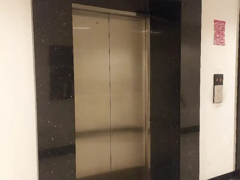 Di jual apartemen studio bagus di grand kamala lagoon tower emerald bekasi