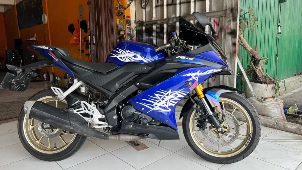 Yamaha R15 Pajak Hidup