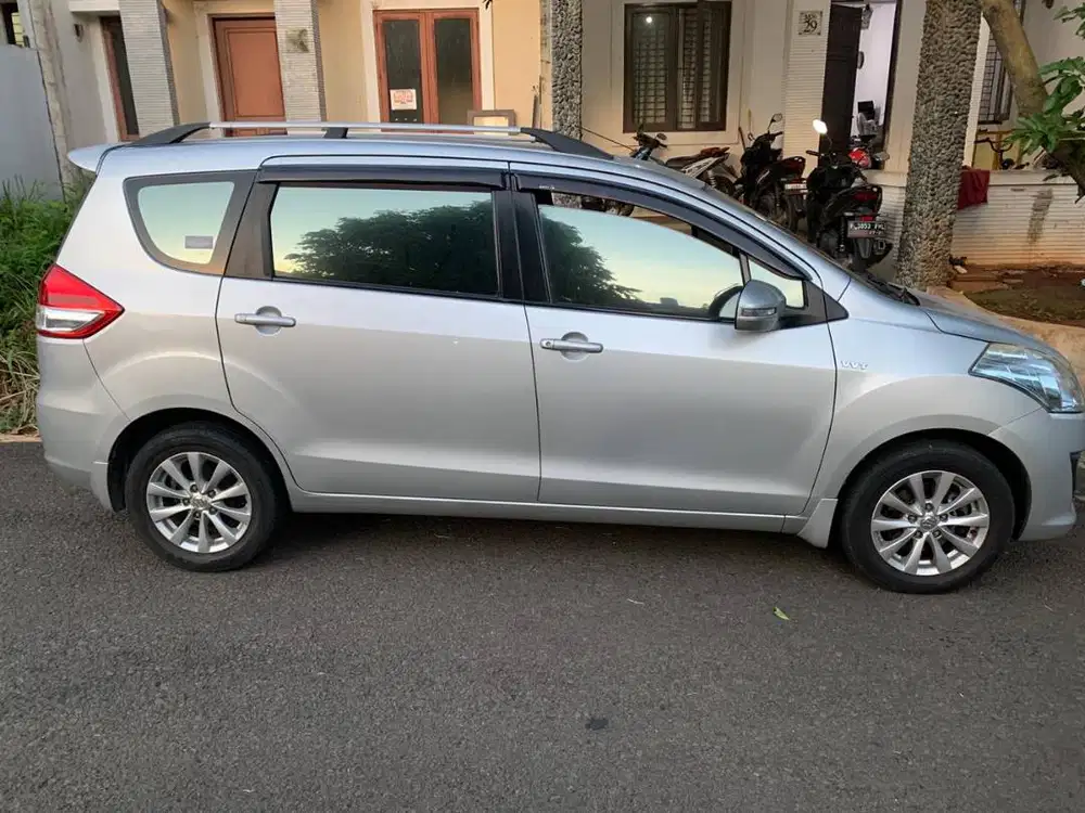 ERTIGA 1.4 GX AT 2014