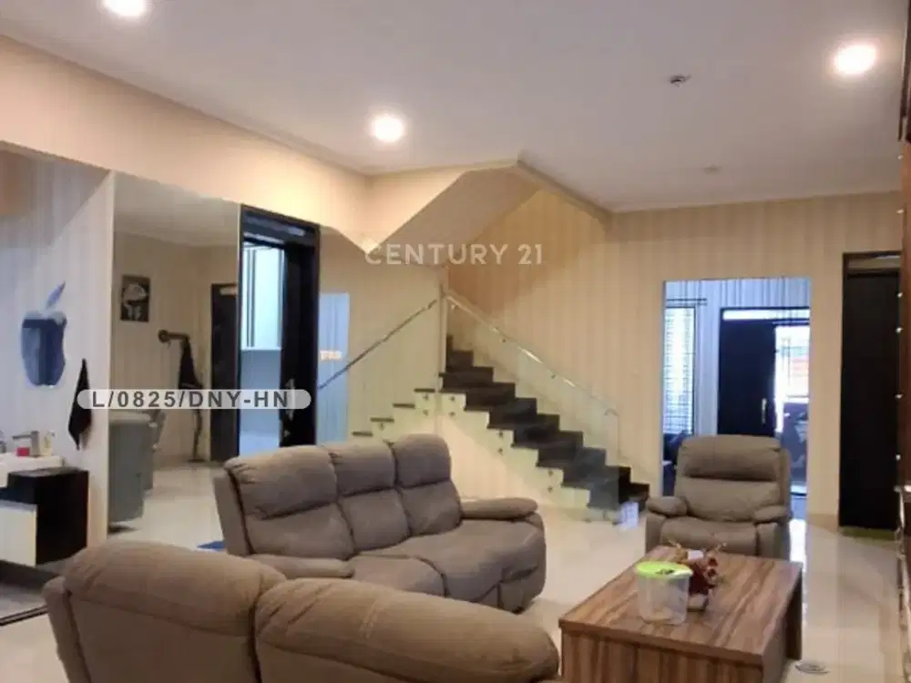 Rumah 2 Lantai Siap Huni Dan Strategis Di TKI 3 Bandung