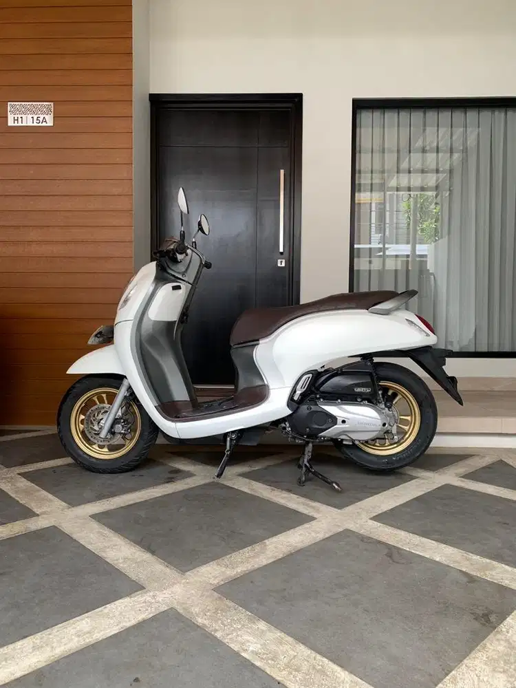 HONDA SCOOPY 2021 PAJAK IDUP, PLAT DKI, SRT LGKP, REMOTE 2, MESIN JOS