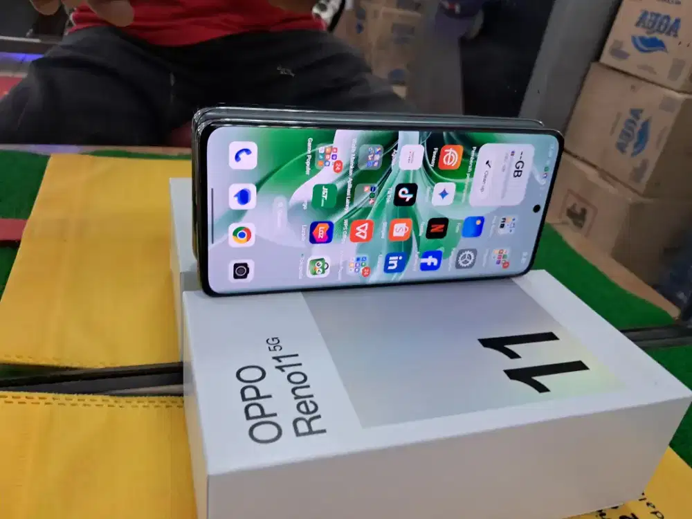OPPO Reno11 5G Ram 8/256 GB lengkap mulus ky Baru