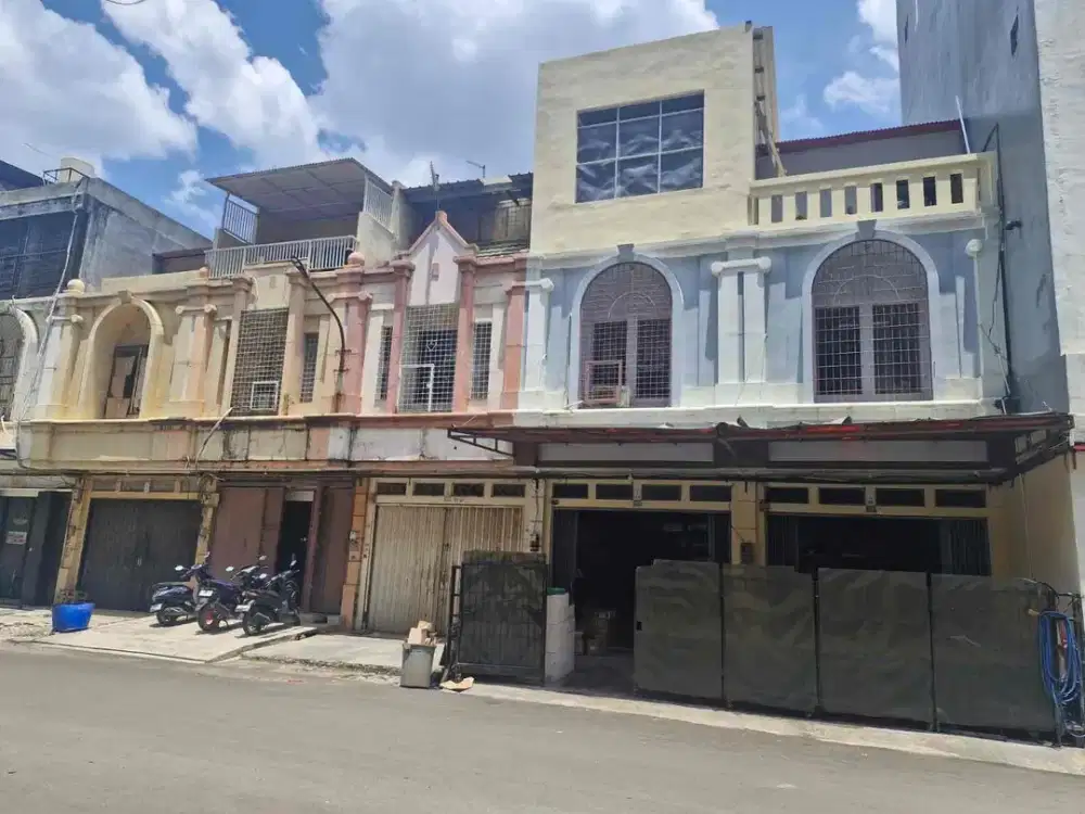 DIJUAL CEPAT RUKO (bisa gandeng) RUKO PELANGI