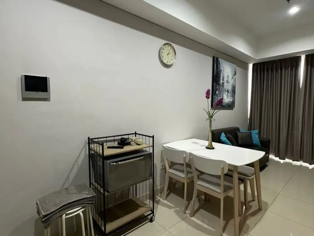 Disewakan Apartemen Taman Anggrek Residence 3 Bedroom furnish