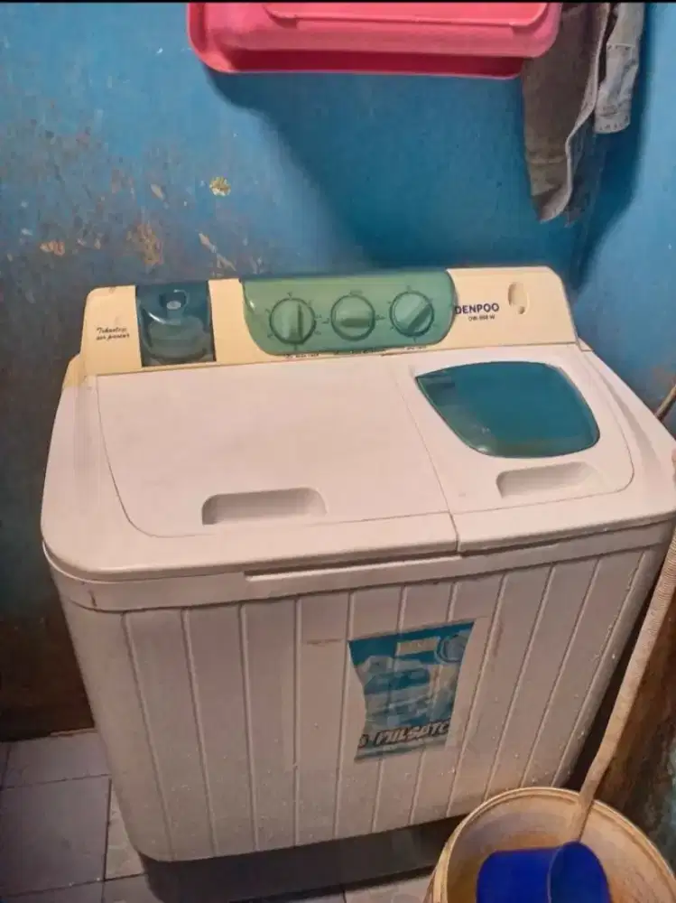 Mesin Cuci Dua Tabung Merek Denpoo