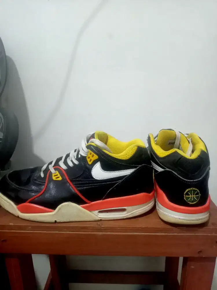 Sepatu nike airflight