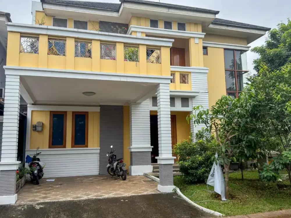DIJUAL Rumah Kota Wisata Cibubur Semi Furnished