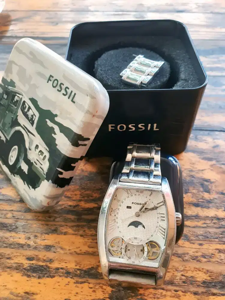 FOSSIL WATCH VINTAGE UNISEX