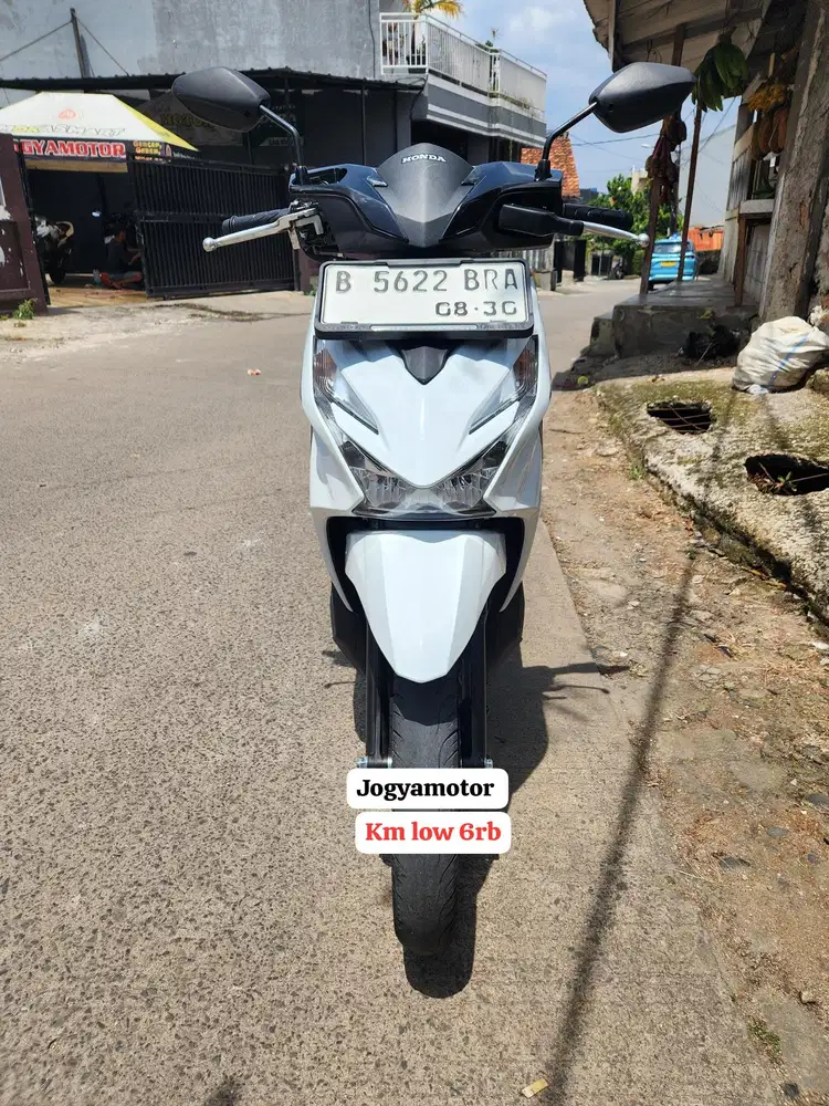 (A) Honda New Beat Sporty Tahun 2025