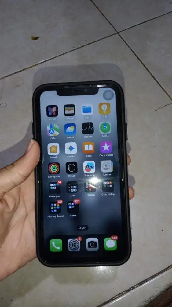 IPHONE 11 64gb INTER