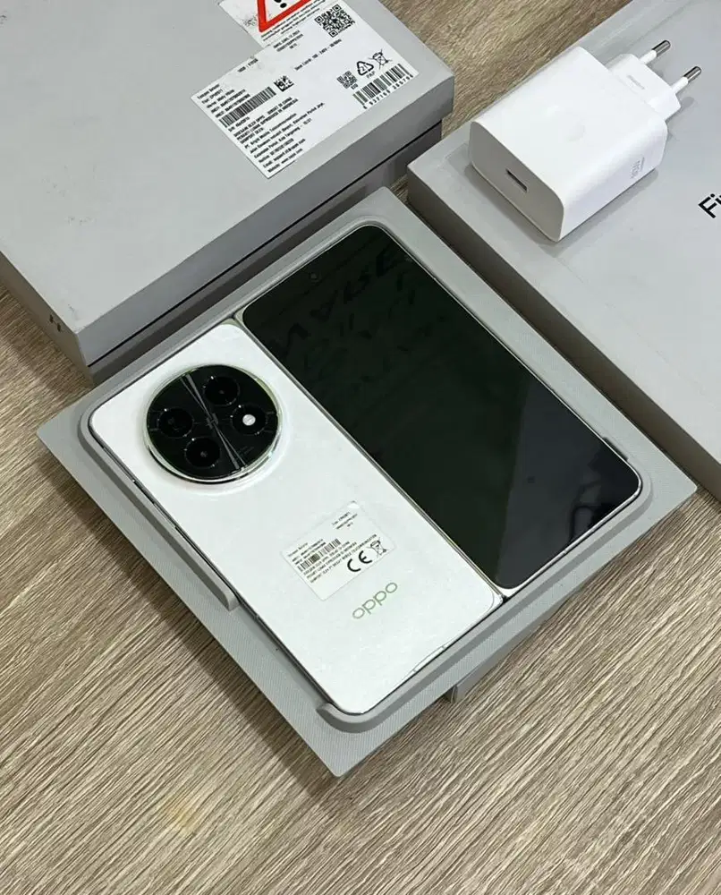 Oppo fin N5 16/512Gb lengkap mulus