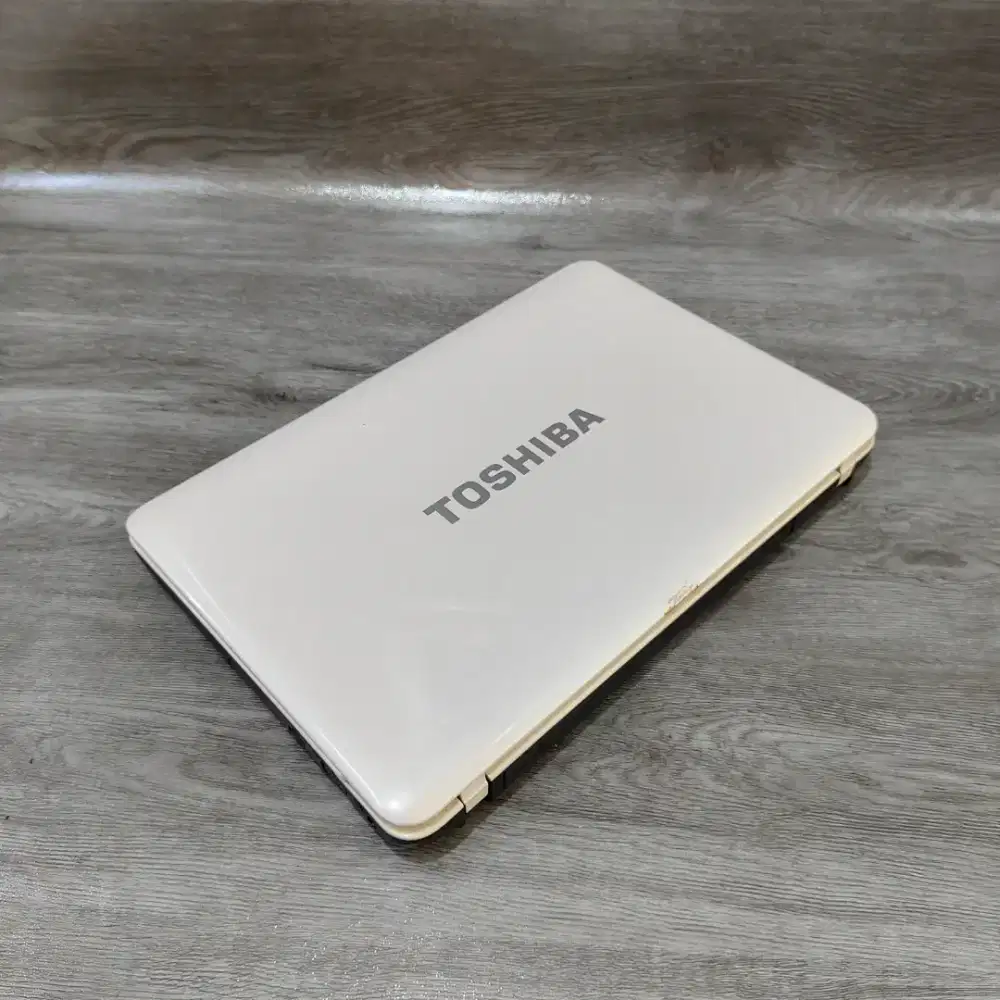 Laptop TOSHIBA L740 i3 Gen 2 Ram 12GB bonus Mouse baru Siap pakai [Bis