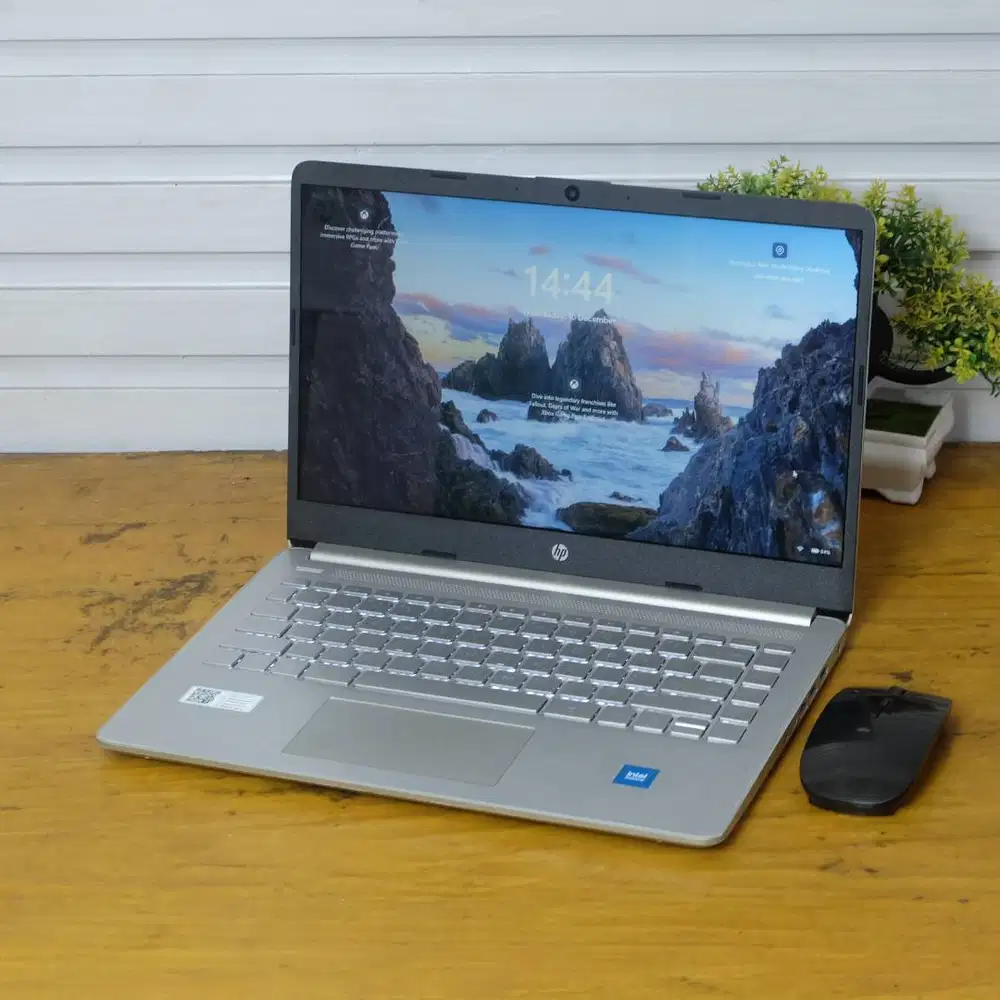 SLIM HP 14S-DQ Intel Celeron RAM 8 SSD