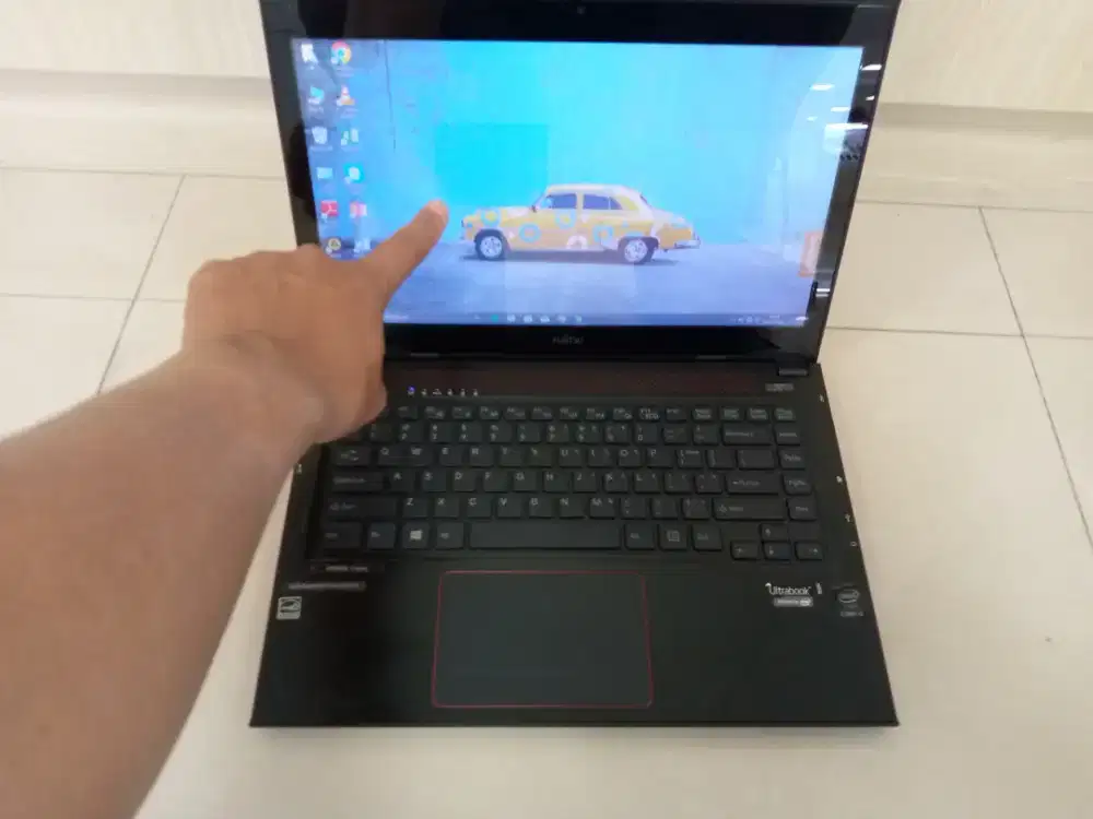 Laptop FUJITSU LIFEBOOK Slim Core i5 Gen 4 Ram 8GB SSD 256GB.14inch