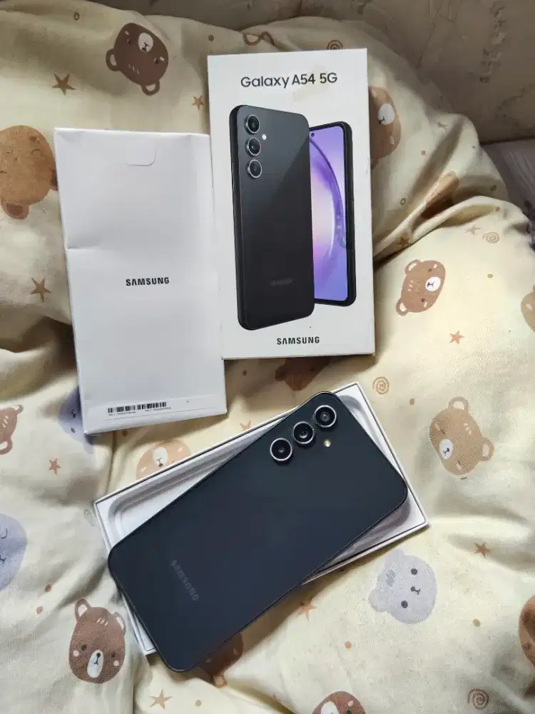 Samsung a54 5G 8/128 gb lcd lokal. Tt atau jual.