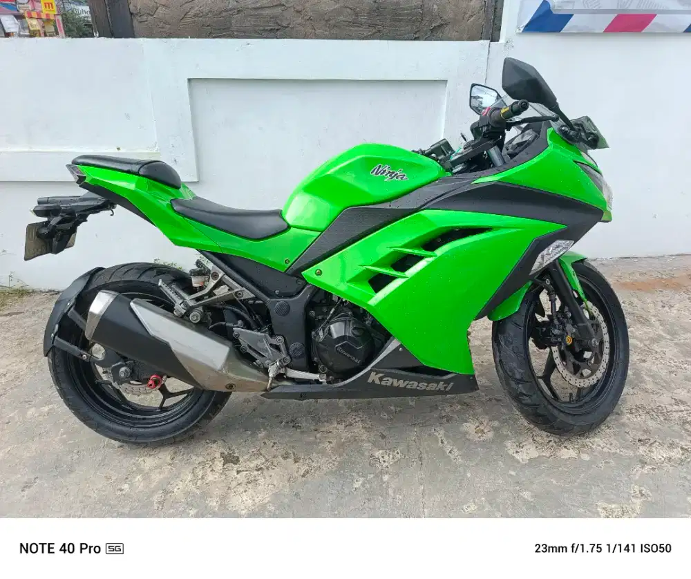 Jual beli ninja 250 th2012 seberang warung mas bro hairi motor bjm