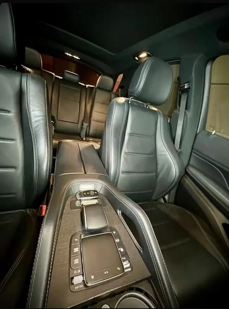 Mercedes-Benz GLE450 2021 Bensin