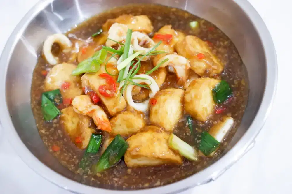 DICARI TUKANG MASAK DAN KASIR