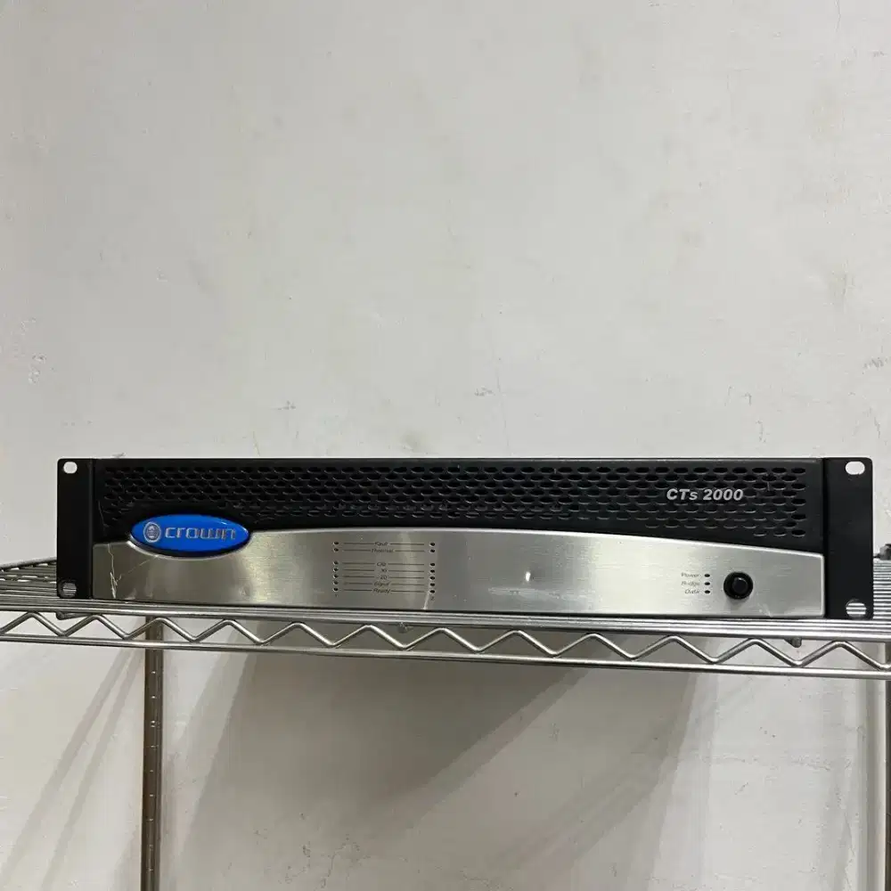 Crown CTS2000 Power Amplifier 2 Channel Audio