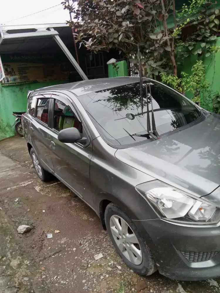 Jual mobil bekas