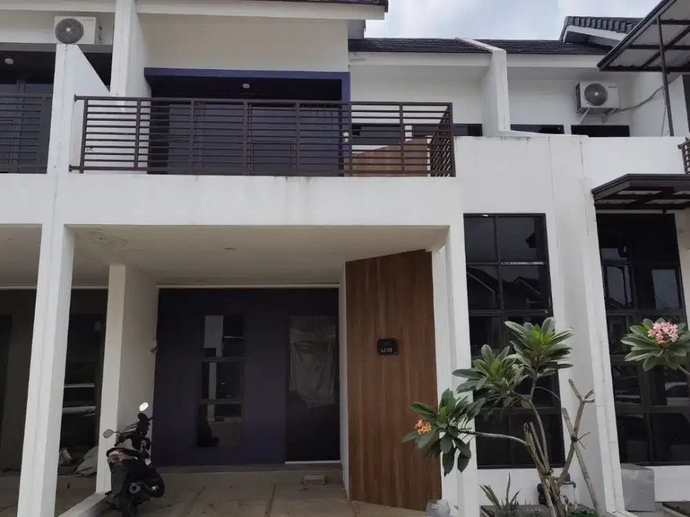 Rumah 2 Lantai Take Over Cluster Kristal Aryana Karawaci