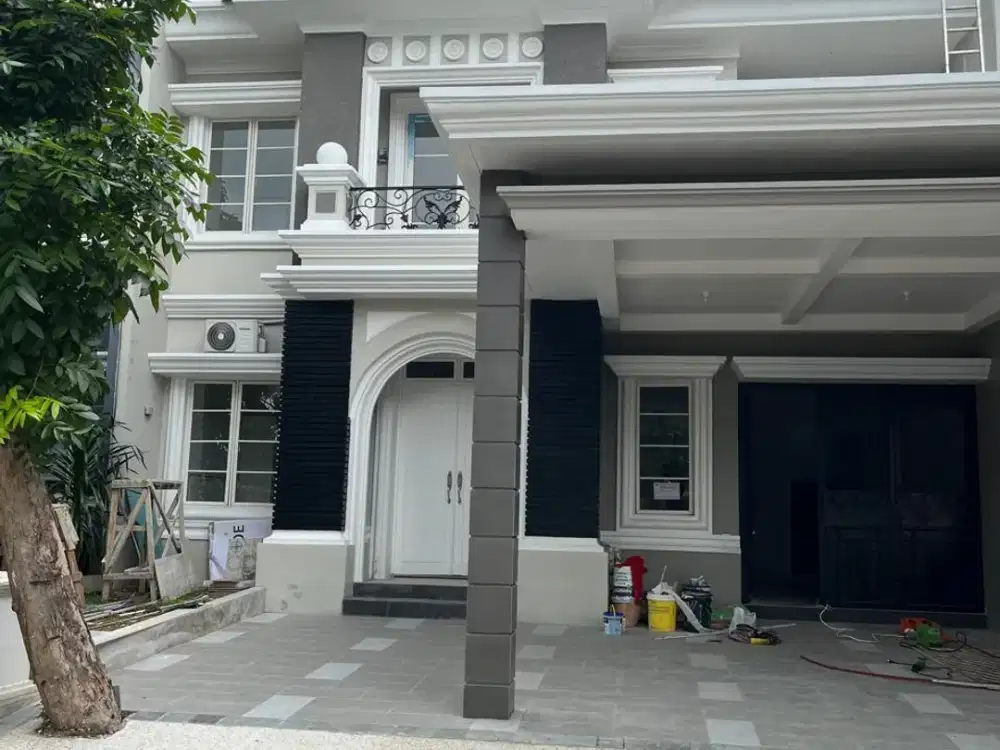 Disewakan Rumah Baru Super Besar di Cluster Oakwood Lippo Cikarang — Full Furnish, 7+1 Kamar! Only 345 Juta/Tahun (Nego)