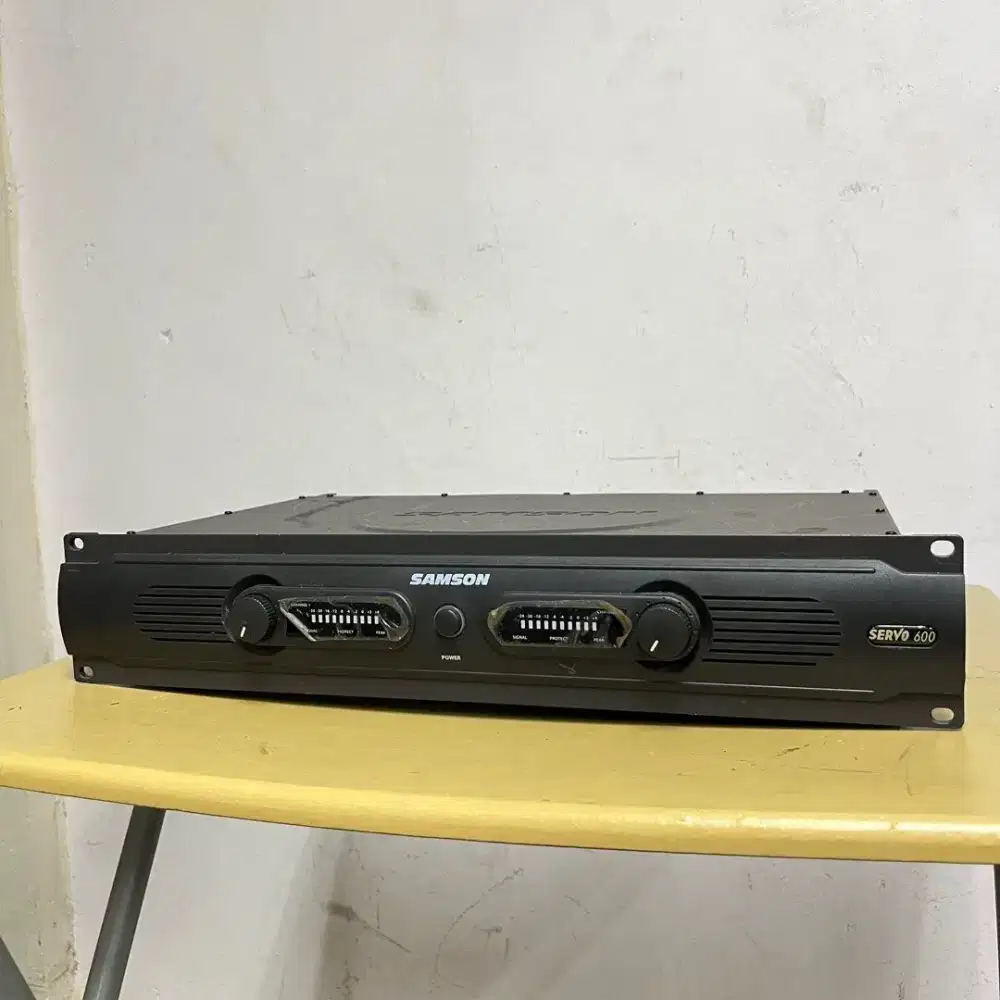 Samson Servo 600 Power Amplifier Audio Speaker