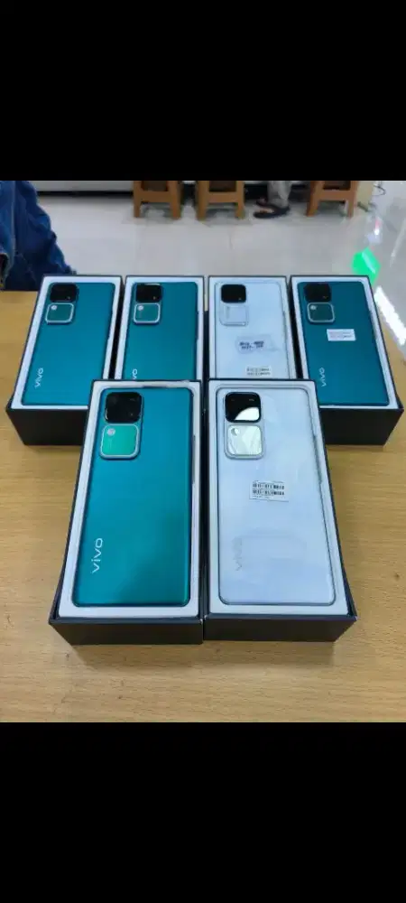 JUAL HP VIVO V30 5G 8/258GB