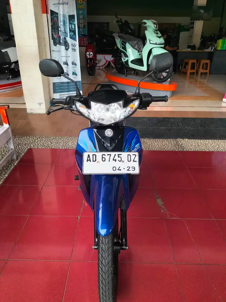VEGA R 2009 MURAH