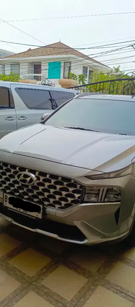 Hyundai Santa Fe 2024 Bensin
