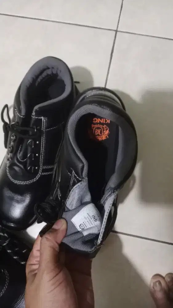 sepatu safety king,s