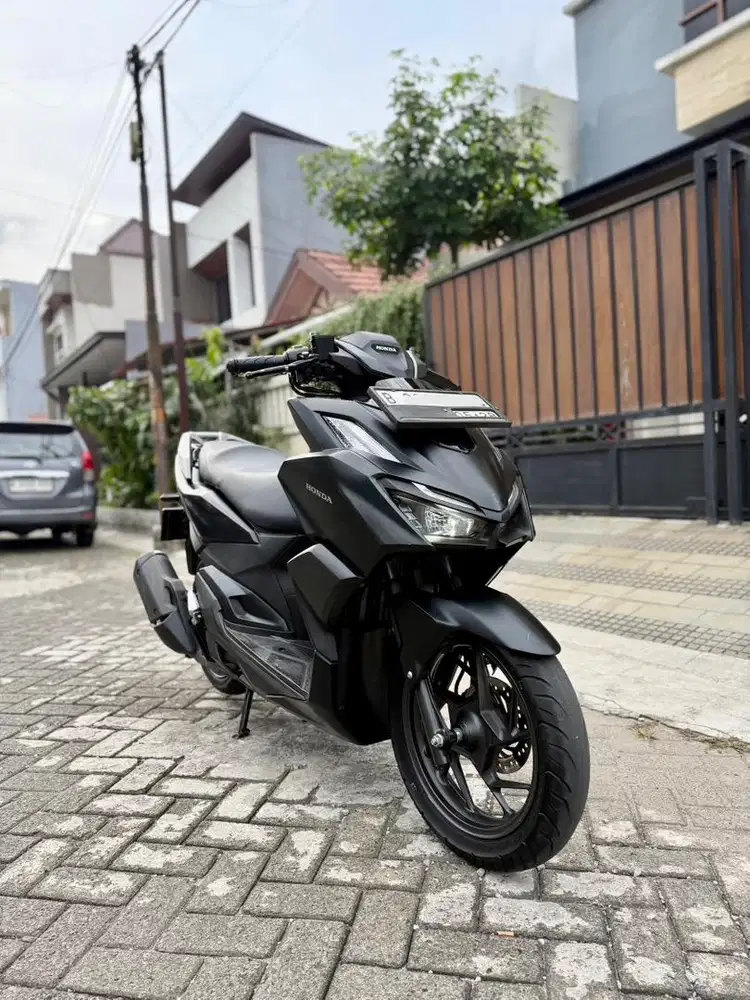 KM 7 Rb‼️ Honda Vario 160 CBS Keyless TH 2023 Pajak Mei 2026 Hitam‼️